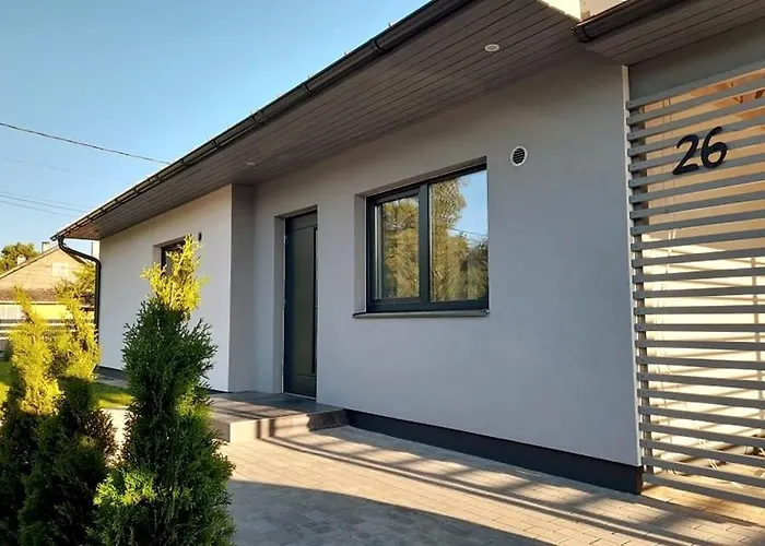 Maja Paernus Privaatse Hoovi, Sauna Ja Tasuta Parkimisega Pärnu